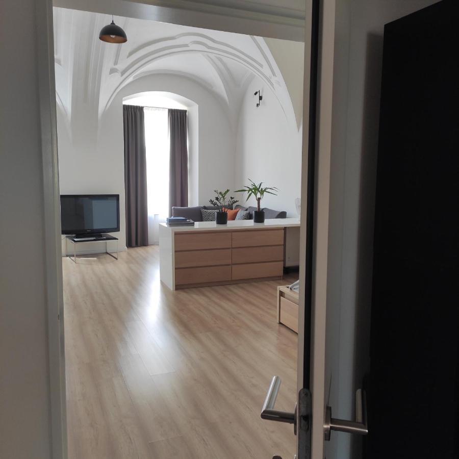 Apartman U Klavdie بانْشكا بيشتريتْسا المظهر الخارجي الصورة