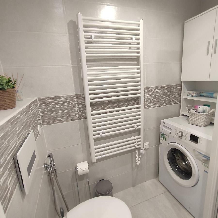 Apartman U Klavdie بانْشكا بيشتريتْسا المظهر الخارجي الصورة